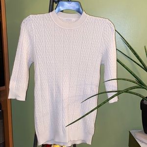 Soft Q2 Cable knit Q2 Collection Sweater